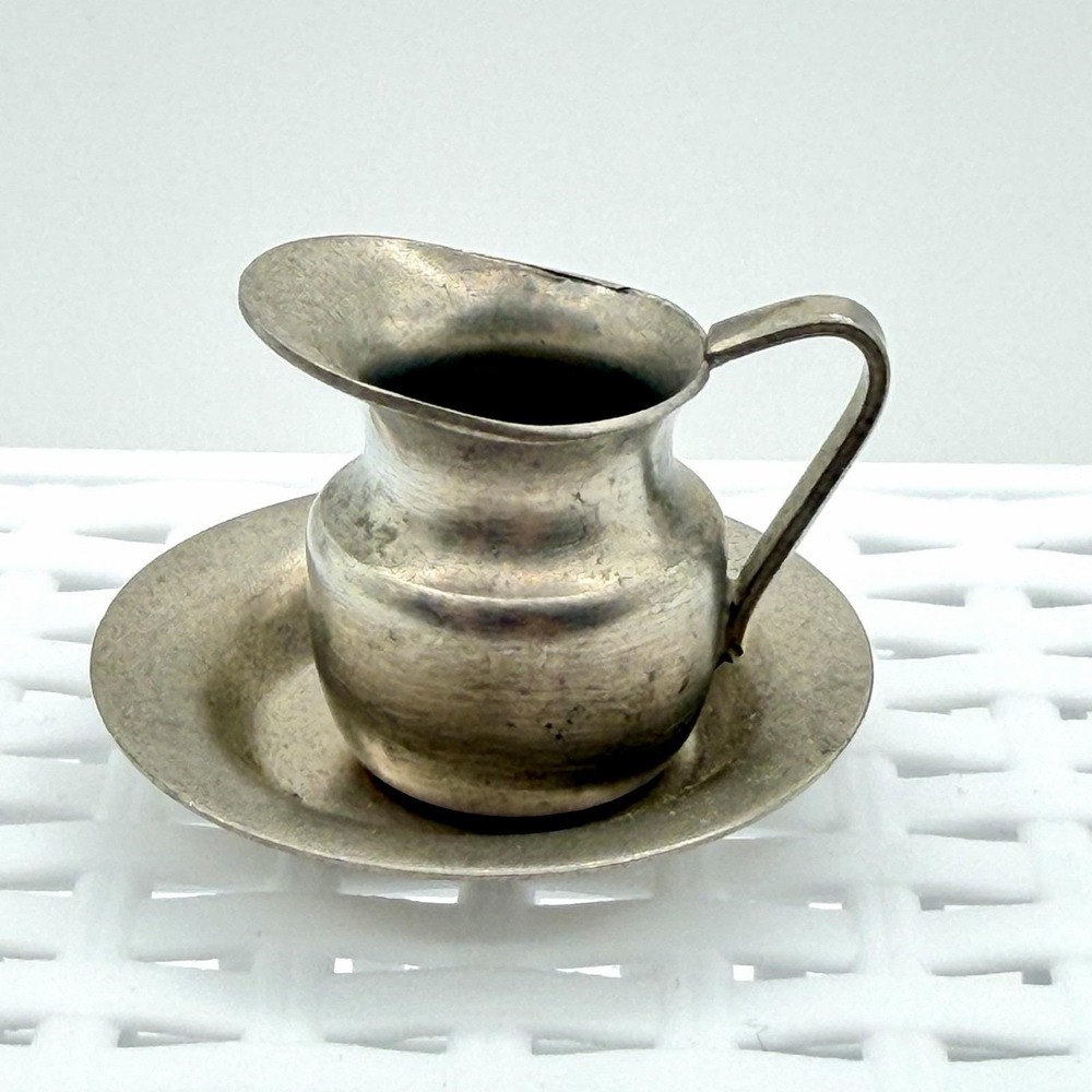 Vintage Mini Pewter & Silverplate Creamer Lot Trinkets Typesetter Case Smalls - Picture 3 of 16